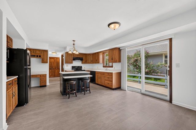 3110 Sherman COURT, South Milwaukee, WI 53172