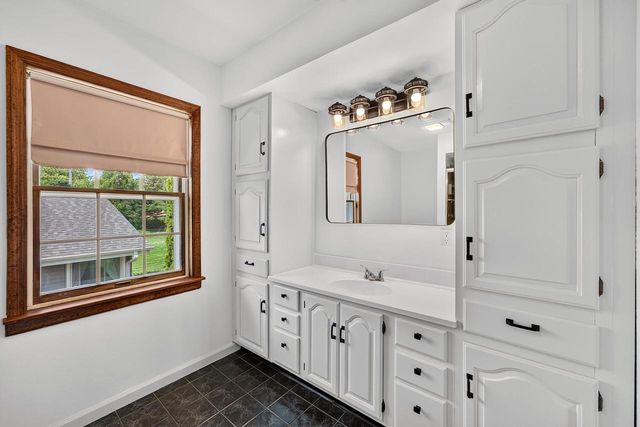 3110 Sherman COURT, South Milwaukee, WI 53172