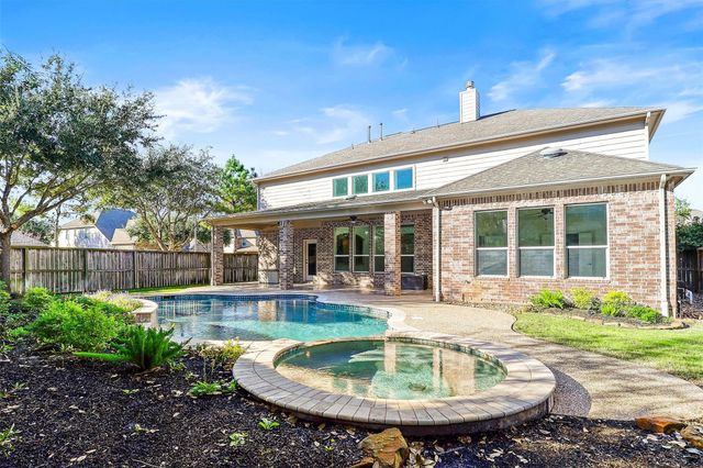 28019 Nobbe Hollow Drive, Katy, TX 77494