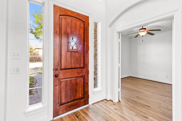 28019 Nobbe Hollow Drive, Katy, TX 77494