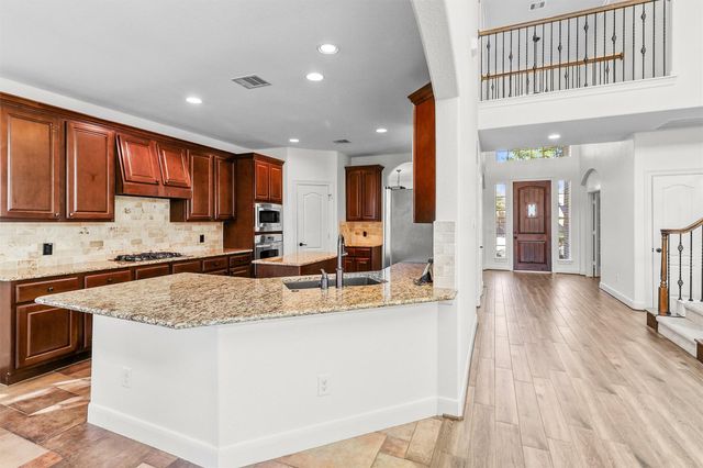 28019 Nobbe Hollow Drive, Katy, TX 77494