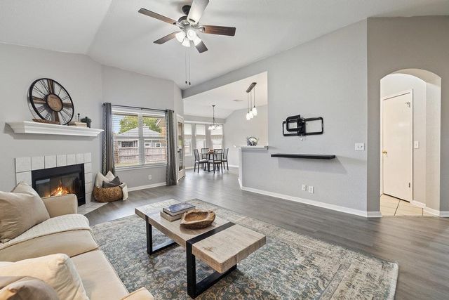 1000 Salvia CT, Leander, TX 78641