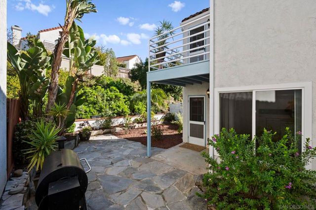 10503 Flora Azalea Ct. W, Santee, CA 92071