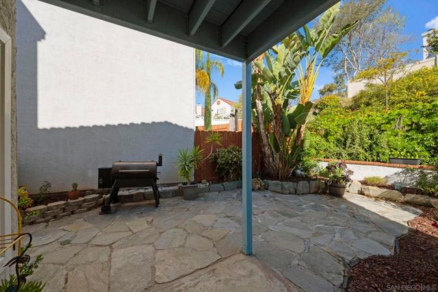 10503 Flora Azalea Ct. W, Santee, CA 92071