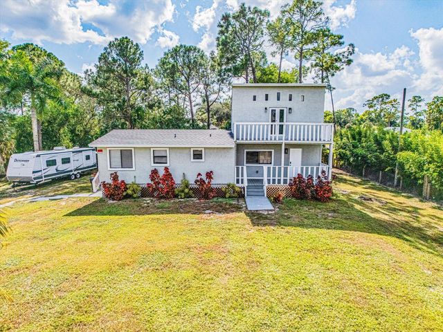 17852 94th Street N, Loxahatchee, FL 33470