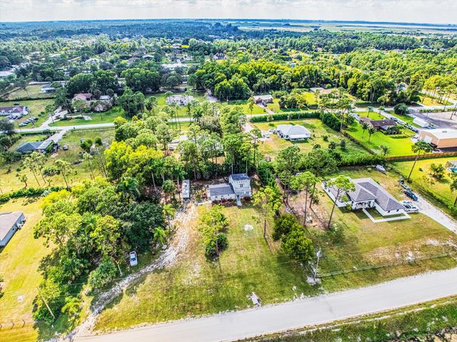 17852 94th Street N, Loxahatchee, FL 33470