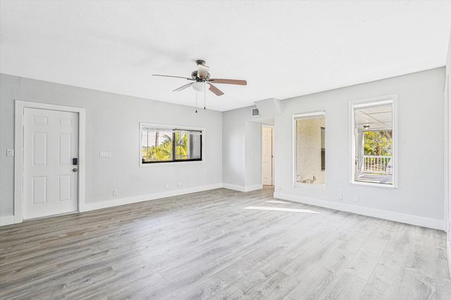 17852 94th Street N, Loxahatchee, FL 33470