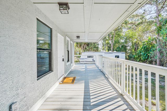 17852 94th Street N, Loxahatchee, FL 33470