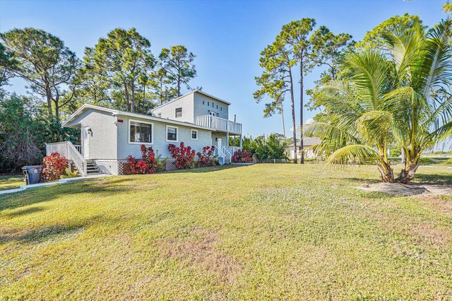 17852 94th Street N, Loxahatchee, FL 33470