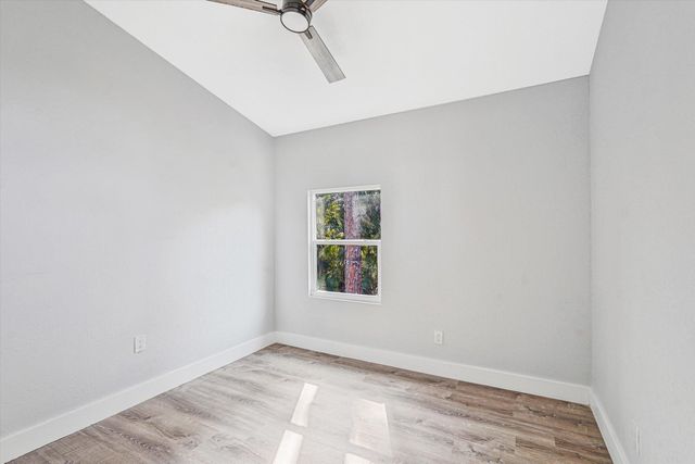 17852 94th Street N, Loxahatchee, FL 33470