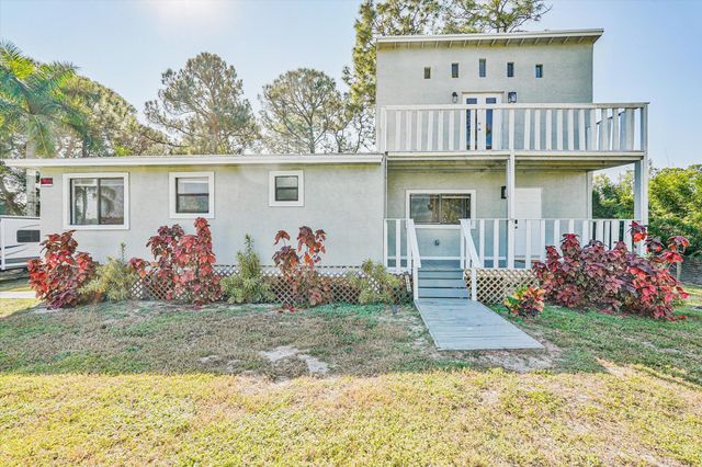 17852 94th Street N, Loxahatchee, FL 33470