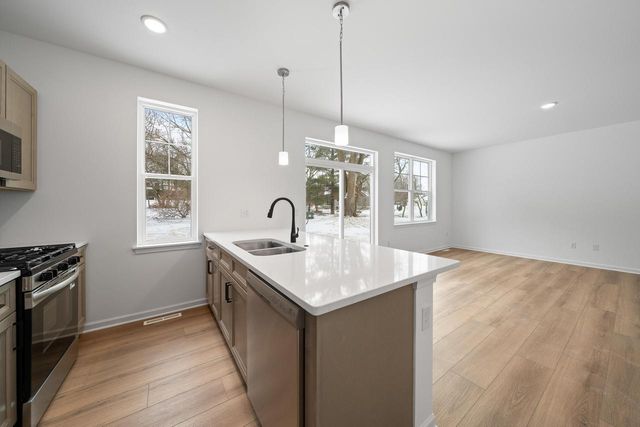 1589 Meadowview COURT, Whitewater, WI 53190