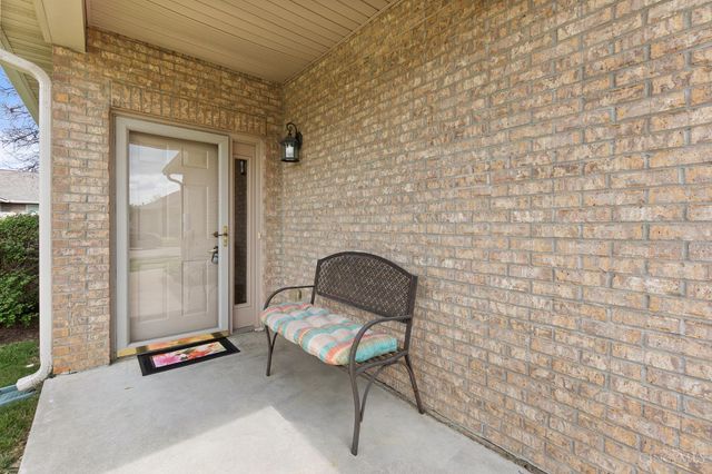 336 Lauryn Meadows Court, Fairfield, OH 45014