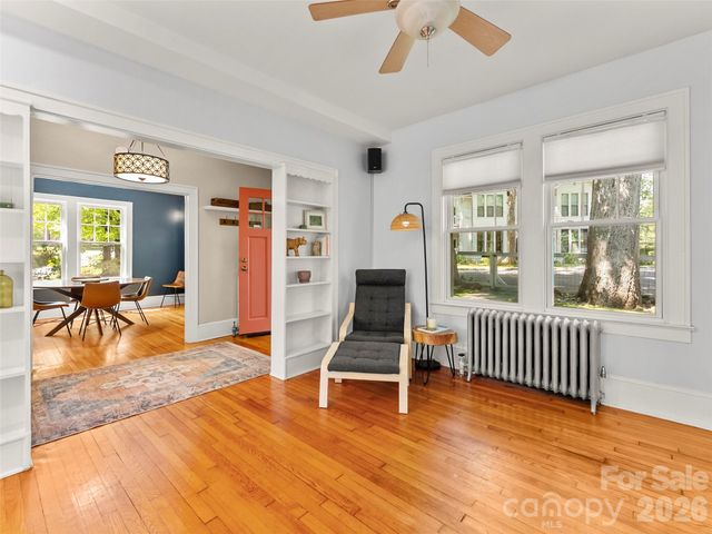 1 Kenilworth Road, Asheville, NC 28803