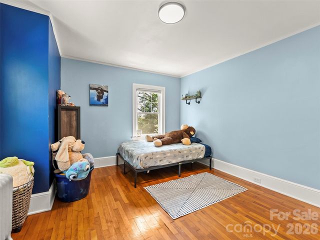 1 Kenilworth Road, Asheville, NC 28803
