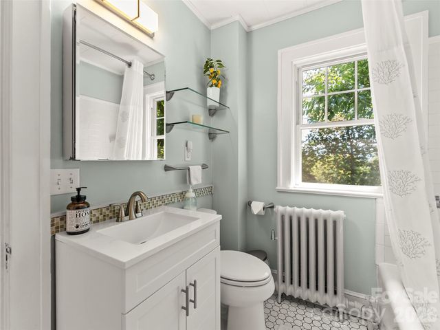 1 Kenilworth Road, Asheville, NC 28803