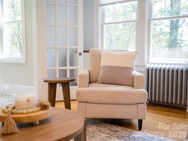 1 Kenilworth Road, Asheville, NC 28803