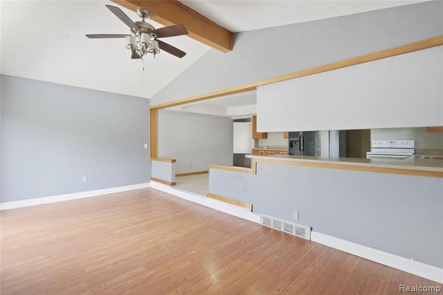 3125 Hedge Drive, Sterling Heights, MI 48310