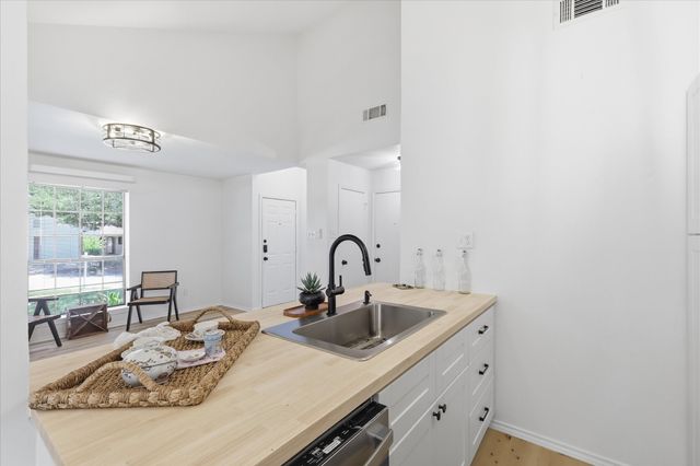 209 Rodeo Drive, Keller, TX 76248
