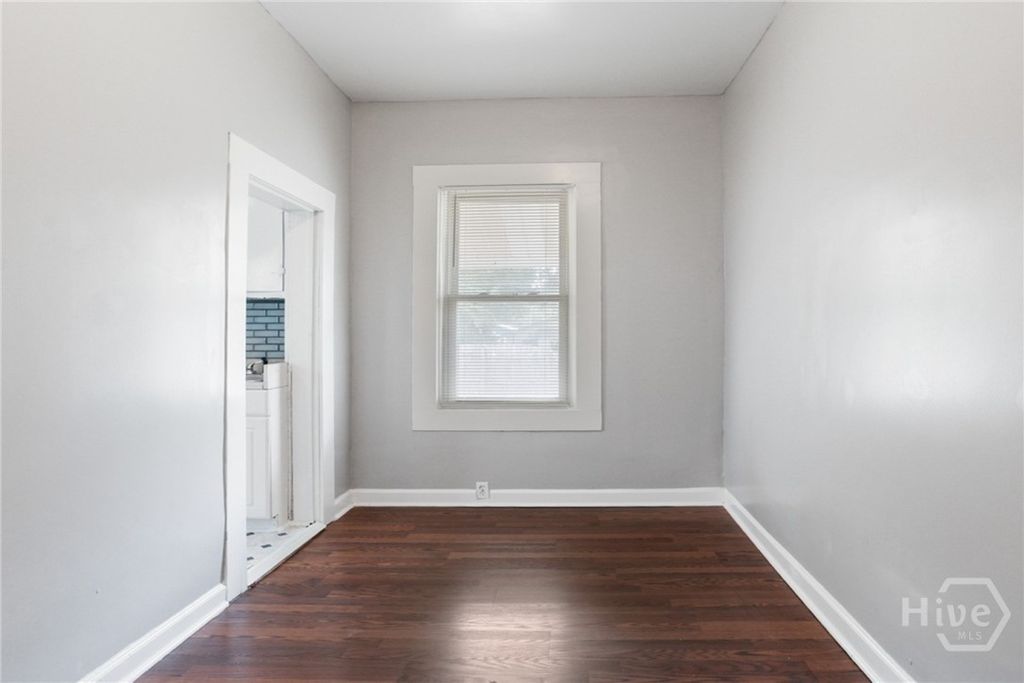 Image 12 of property listing at 1023 W 37th Street, Savannah, GA 31415