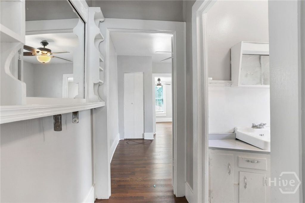 Image 22 of property listing at 1023 W 37th Street, Savannah, GA 31415