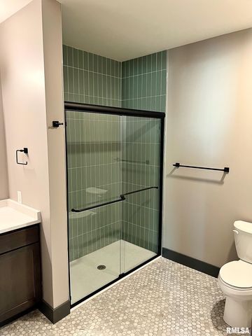 1001 SW Adams St Unit 101, Peoria, IL 61602