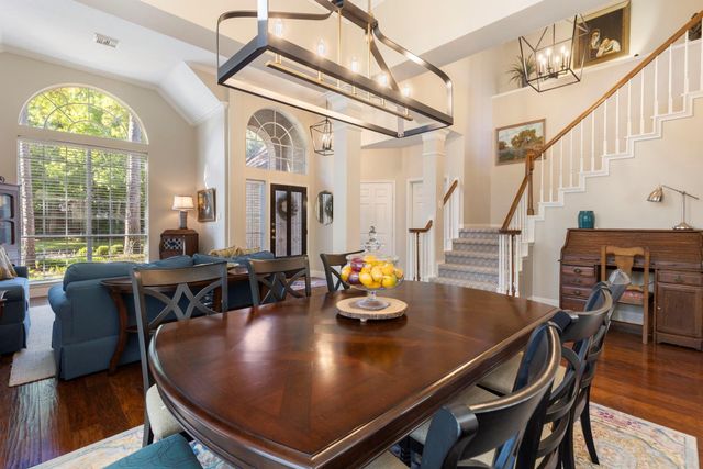 6 Tethered Vine Place, The Woodlands, TX 77382