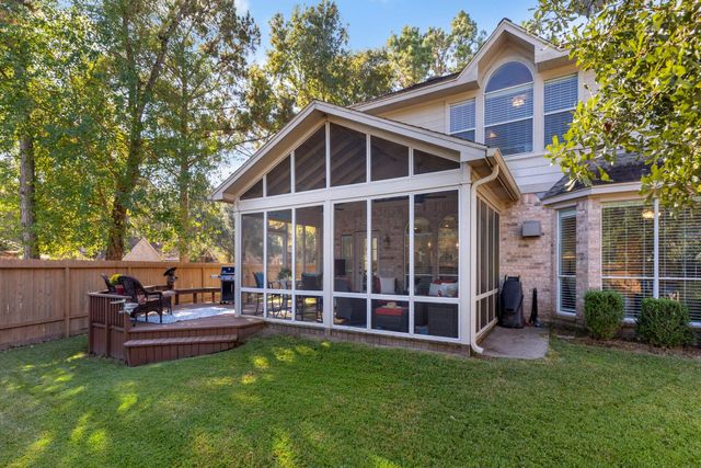 6 Tethered Vine Place, The Woodlands, TX 77382