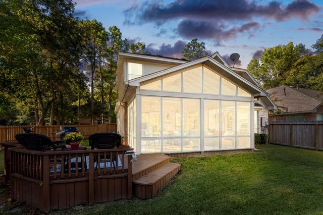 6 Tethered Vine Place, The Woodlands, TX 77382