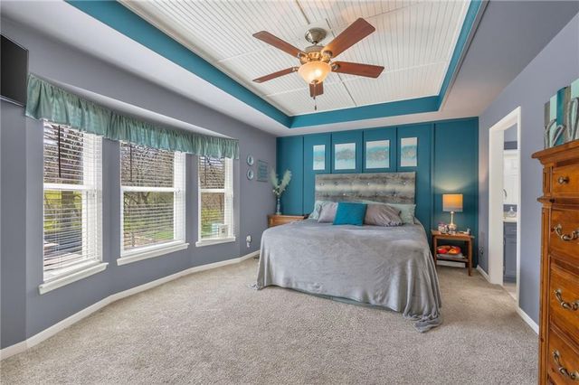 4412 NW PENNINGTON Lane, Blue Springs, MO 64015