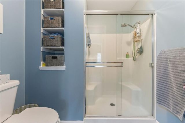 4412 NW PENNINGTON Lane, Blue Springs, MO 64015
