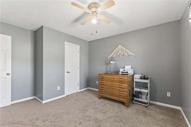 4412 NW PENNINGTON Lane, Blue Springs, MO 64015