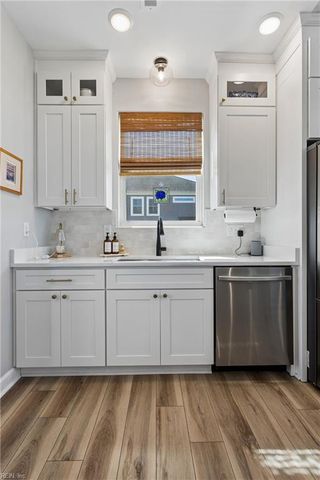 1 Dove Point TRL, Poquoson, VA 23662