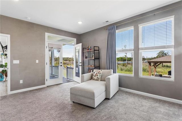 1 Dove Point TRL, Poquoson, VA 23662