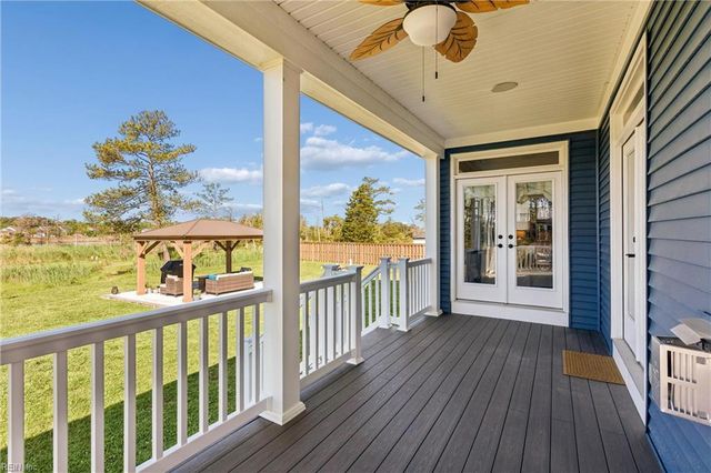 1 Dove Point TRL, Poquoson, VA 23662