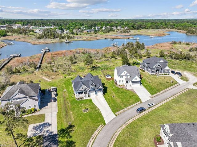 1 Dove Point TRL, Poquoson, VA 23662