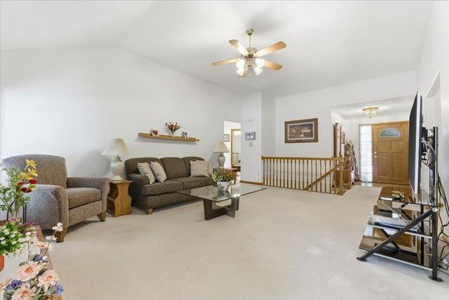 1417 ASTER Drive, Council Bluffs, IA 51503