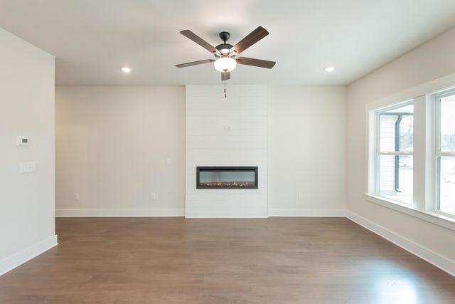 9278 Alban Chase Drive 6, Ooltewah, TN 37363