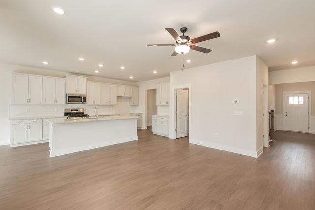 9278 Alban Chase Drive 6, Ooltewah, TN 37363