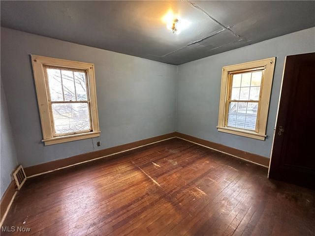 612 Pittsburgh Street, Steubenville, OH 43952