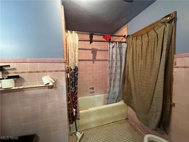 612 Pittsburgh Street, Steubenville, OH 43952