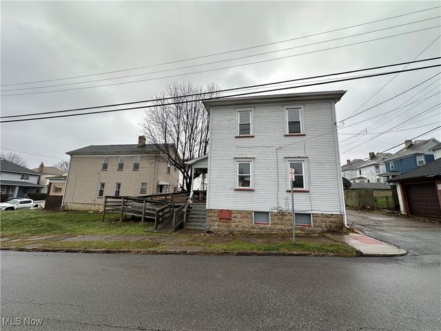 612 Pittsburgh Street, Steubenville, OH 43952