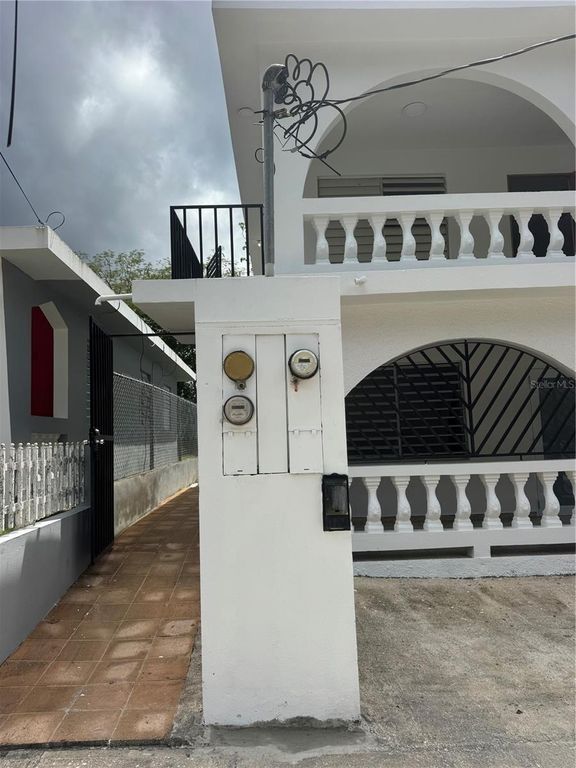 Image 2 of property listing at 5 CALLE 5 E 15, Corozal, PR 00783