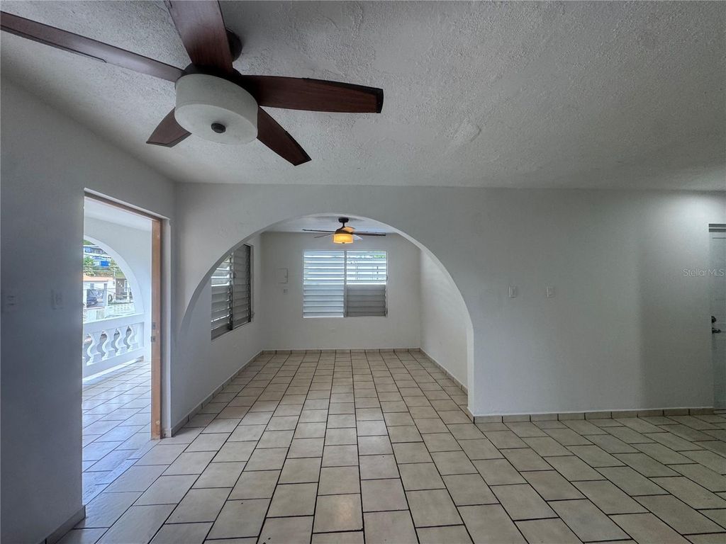 Image 29 of property listing at 5 CALLE 5 E 15, Corozal, PR 00783
