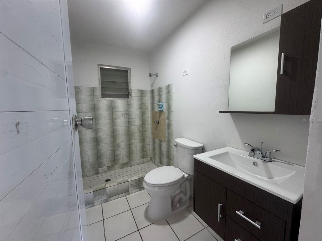 Image 40 of property listing at 5 CALLE 5 E 15, Corozal, PR 00783