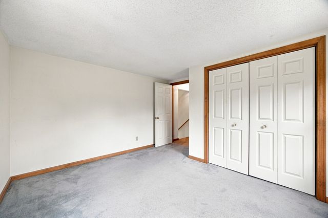 10 Mountianview Street, Wilbraham, MA 01095