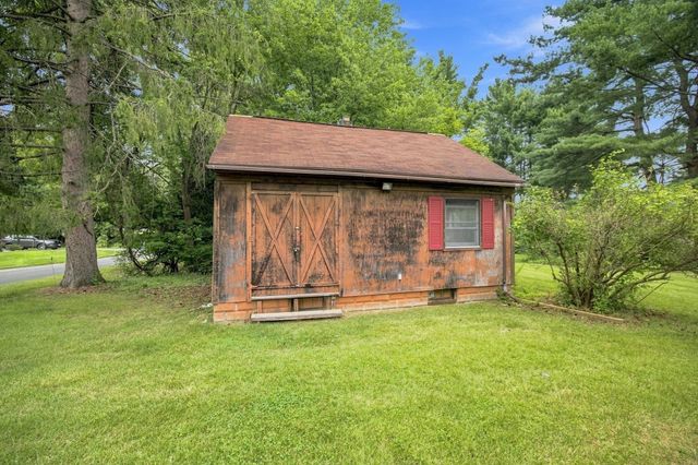 10 Mountianview Street, Wilbraham, MA 01095