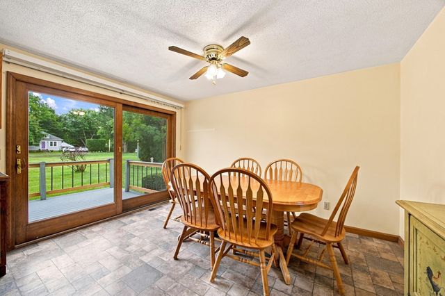 10 Mountianview Street, Wilbraham, MA 01095