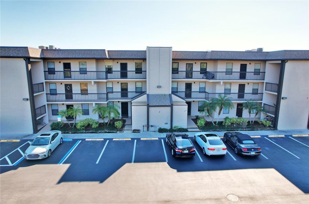 1999 KINGS HIGHWAY 23C, Punta Gorda, FL 33980