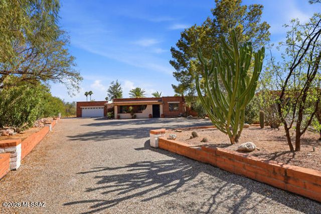 4610 N Paseo Sonoyta, Tucson, AZ 85750